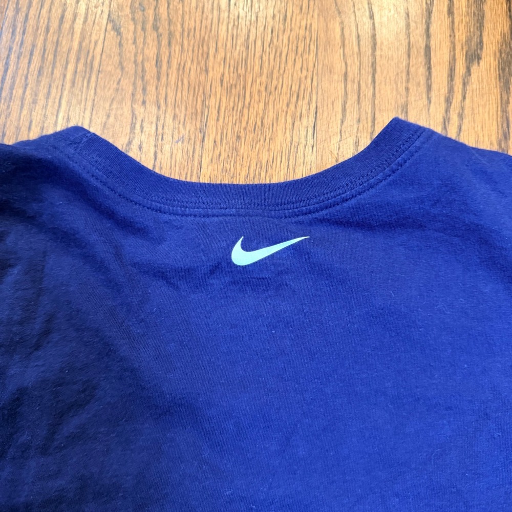Nike Baylor Basketball Long Sleeve Tee Athletic Cut Size M Navy Blue‎ Graphic - Picture 5 of 8
